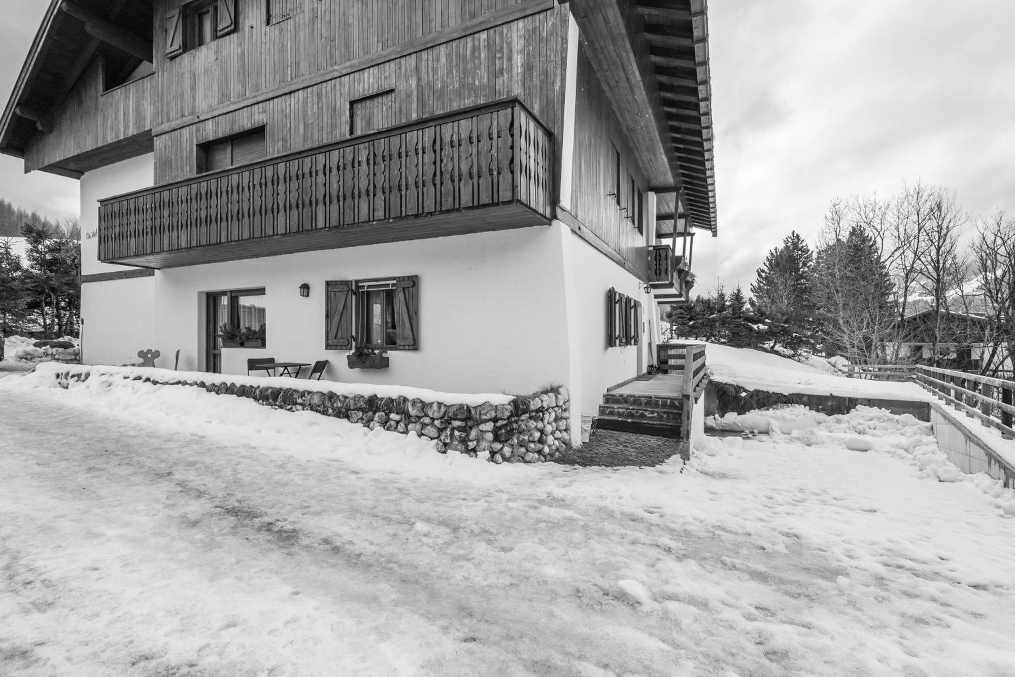 Appartement Ca' Dello Scoiattolo à Cortina dʼAmpezzo Extérieur photo